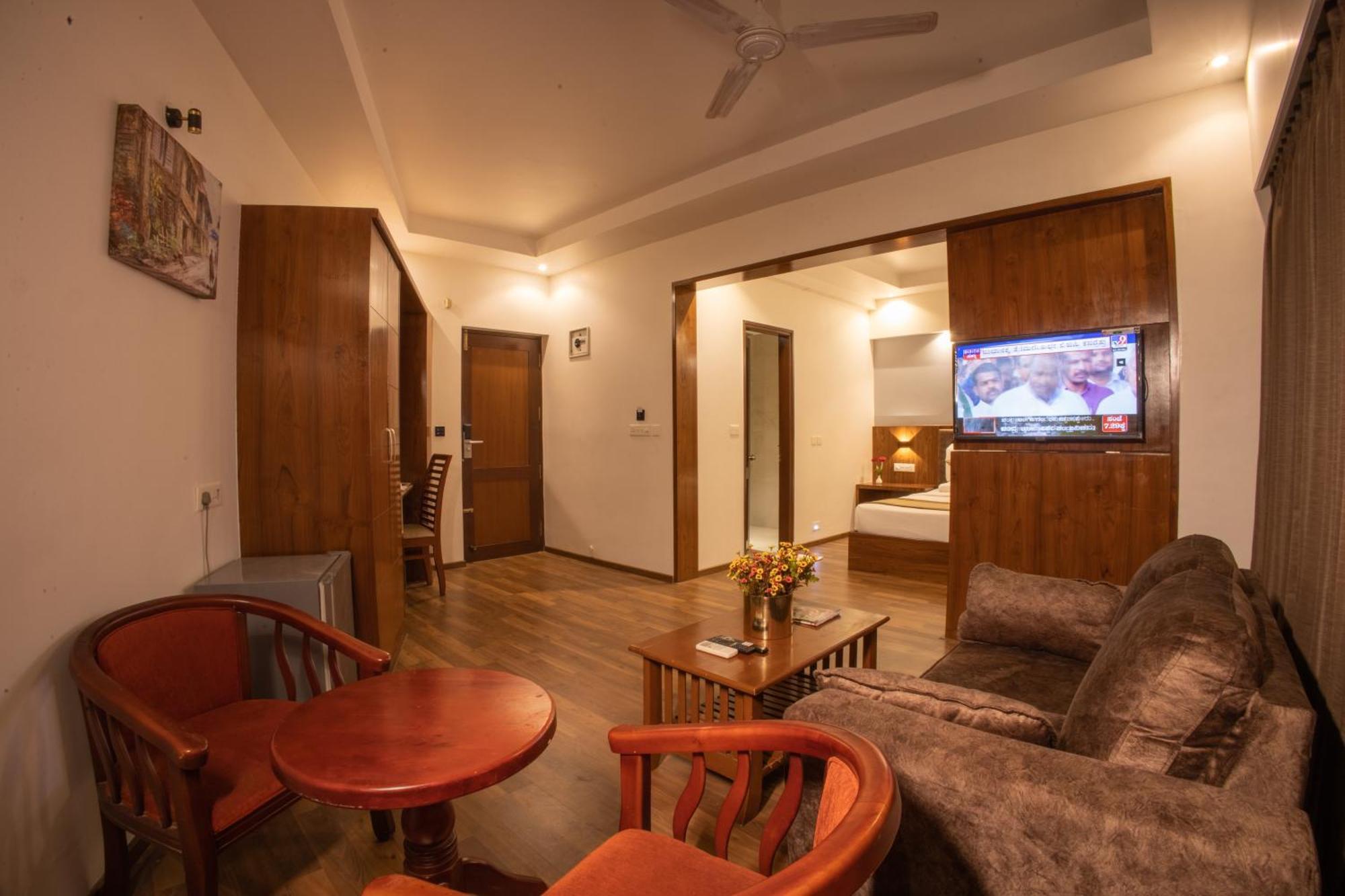 Metro Plaza Hotel By Rak Rooms, Mangaluru Экстерьер фото