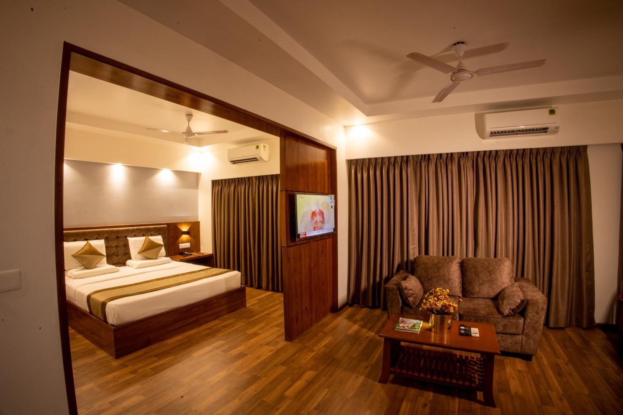 Metro Plaza Hotel By Rak Rooms, Mangaluru Экстерьер фото
