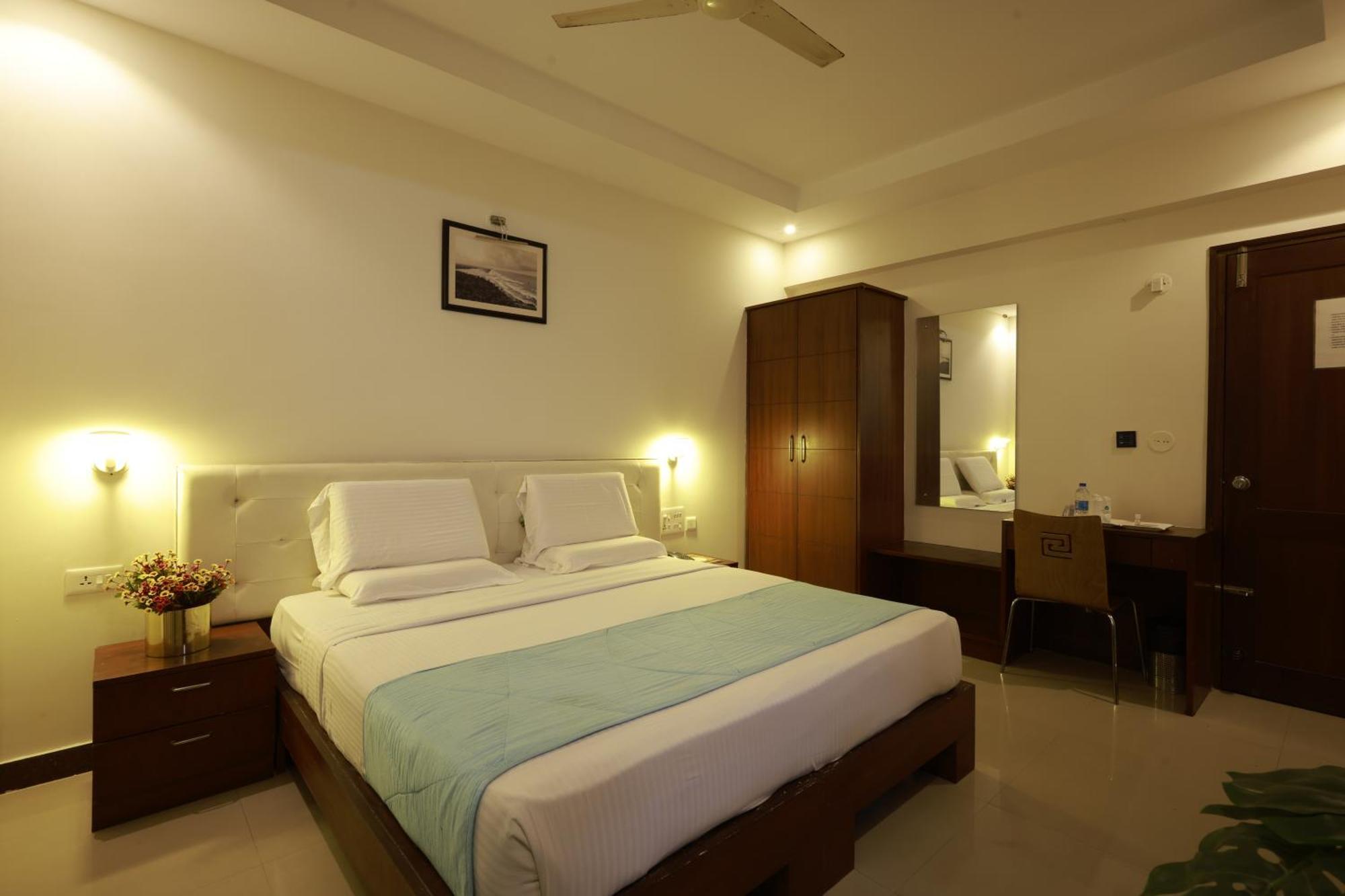 Metro Plaza Hotel By Rak Rooms, Mangaluru Экстерьер фото