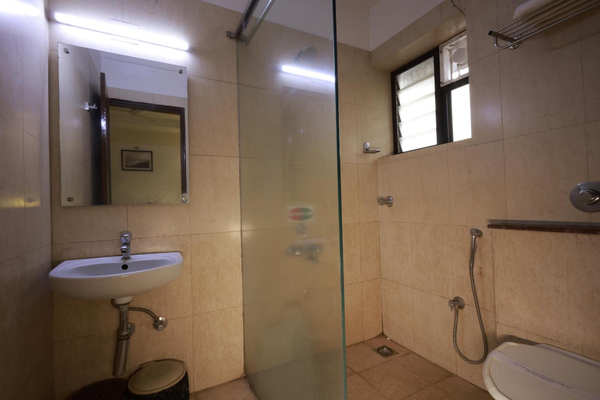 Metro Plaza Hotel By Rak Rooms, Mangaluru Экстерьер фото